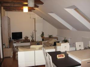 De vanzare apartament 3 camere in Cluj, Buna Ziua