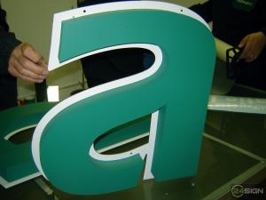 Litere volumetrice din polistiren