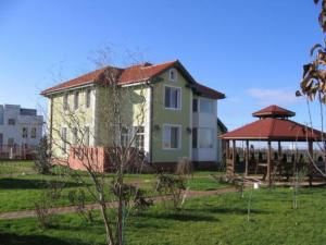 vila solida Dumbravita Timis