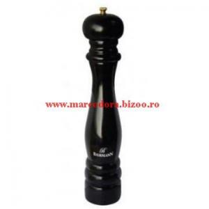 Rasnita manuala din lemn pentru piper