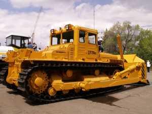 Buldozer DET 250 M2